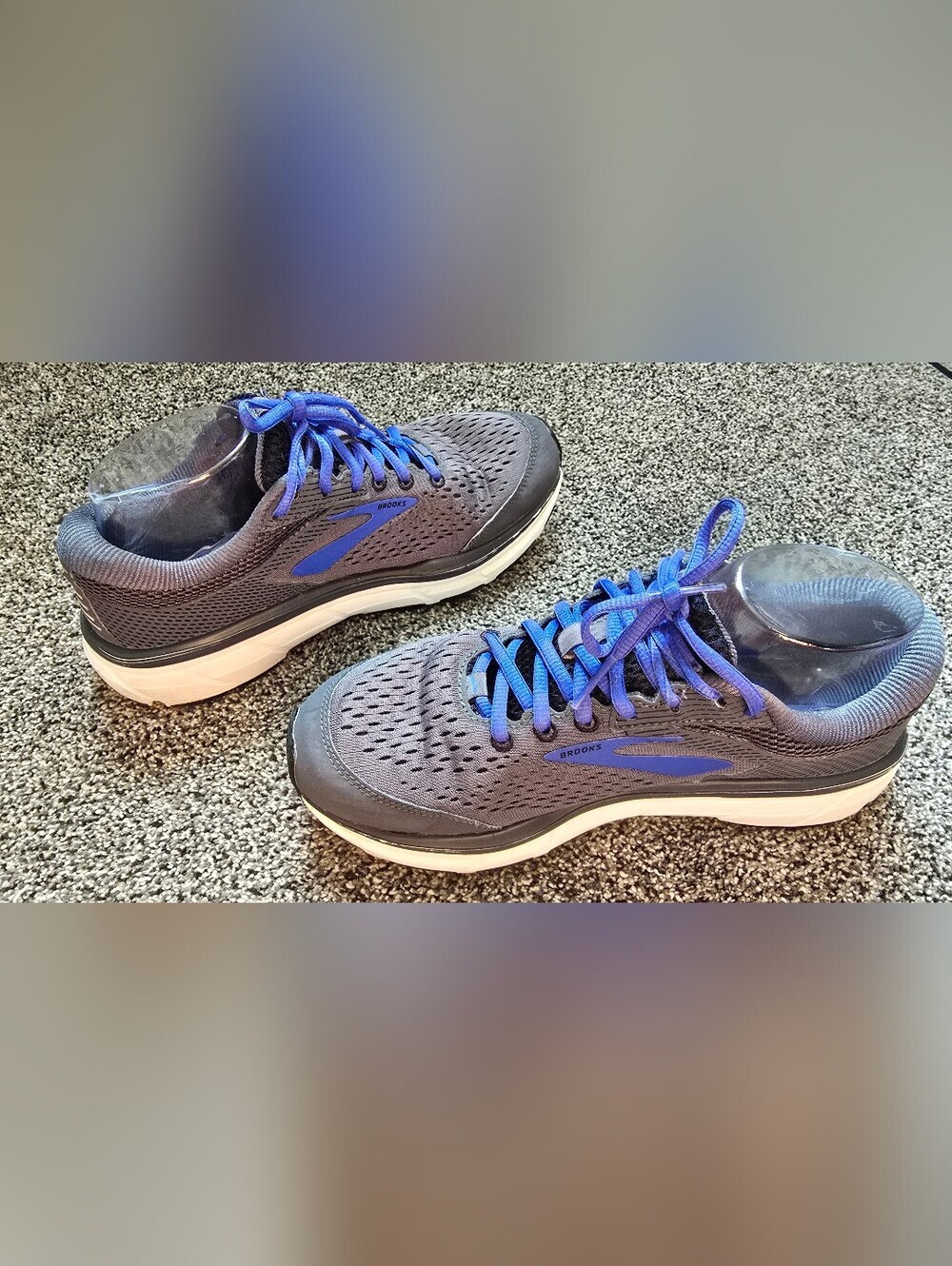 Brooks Dyad 10 Women's Running Shoes - Grey Blue Athletic Sneakers - Size 9 - Picture 4 of 9